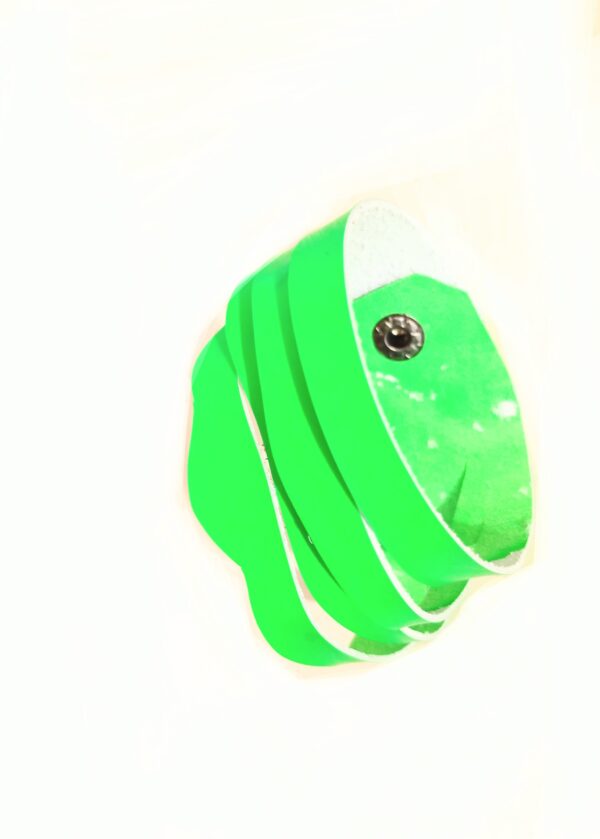 Bratara verde din piele naturala lucrata manual