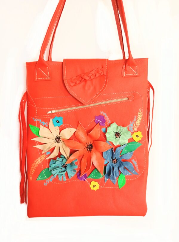 Geanta corai din piele naturala ,cu aplicații 3D multicolore