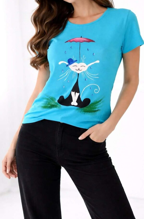 Tricou turcoaz din bumbac cu pisicuță și umbrela pictata manual