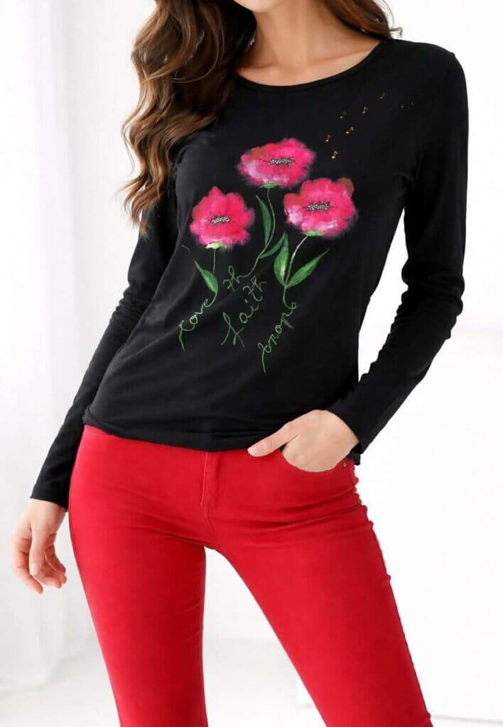 bluza din bumbac neagra pictata manual cu maci rosii