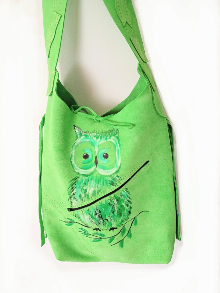 Geanta verde handmade ,cu bufnita pictata