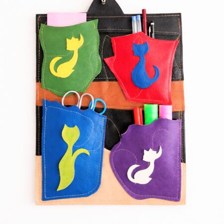 Organizator unicat din piele naturala ,pentru perete